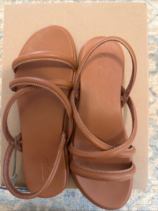 OluKai Shoes - OluKai Women's Tan Leather Triple-Strap Slingback Sandals